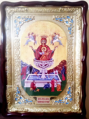 Живоносный источник Б.М., в фигурном киоте, с багетом. Храмовая икона (60 Х 80) 