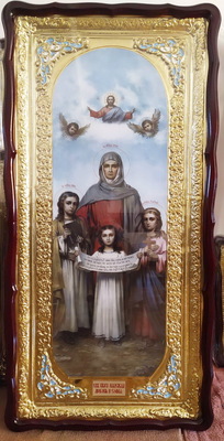 Вера, Надежда, Любовь, и мать их София (рост), в фигурном киоте, с багетом. Храмовая икона 60 Х 114 см.